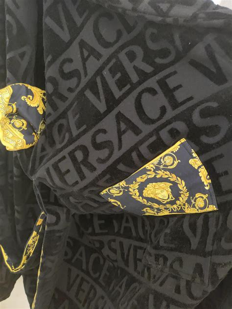 bathrobe versace fake|Versace bath robe review : r/FashionReps .